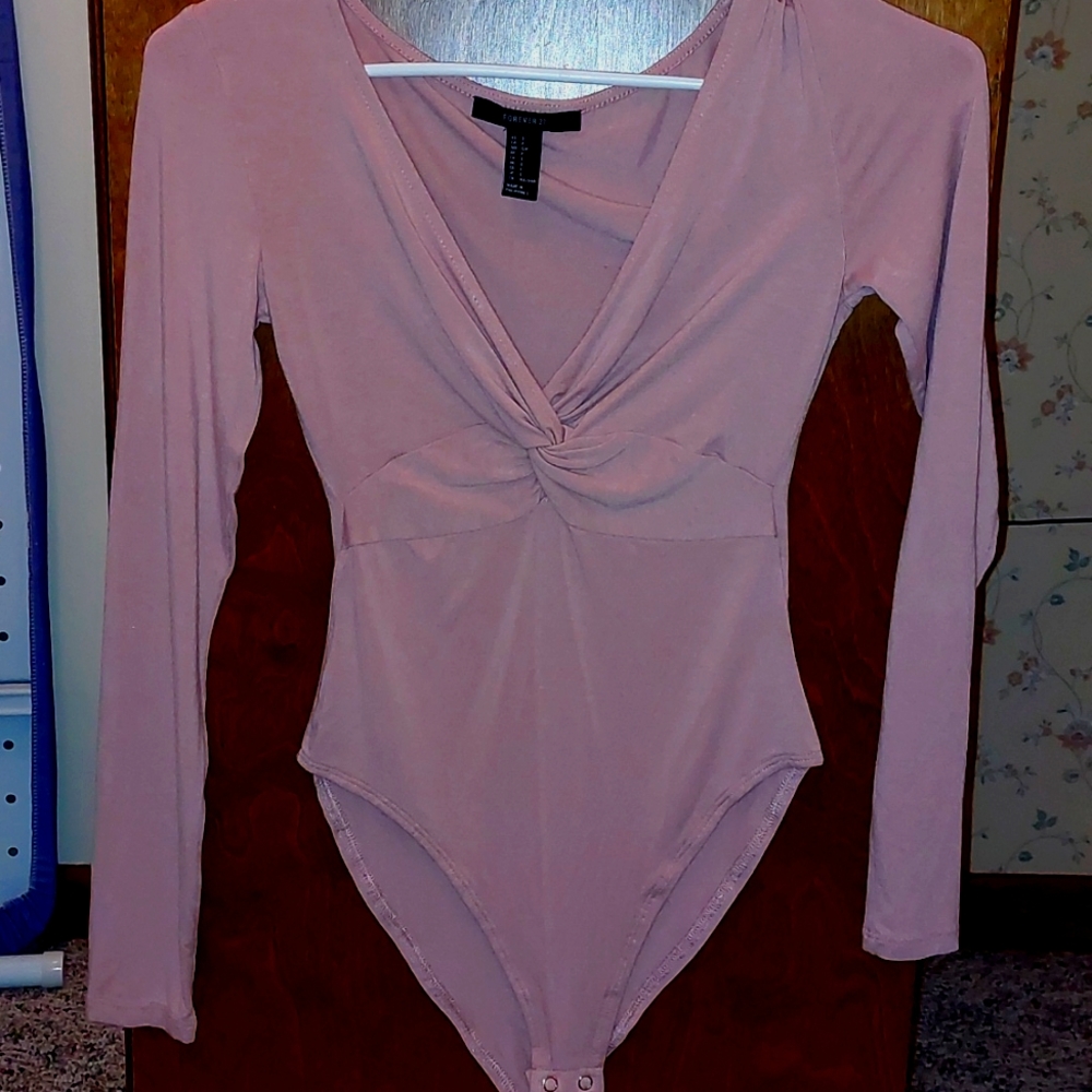 Forever 21 small long sleeve onesie